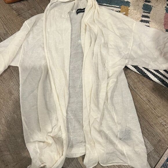 Isabella Rodriguez small white sheer cardigan - Picture 1 of 7